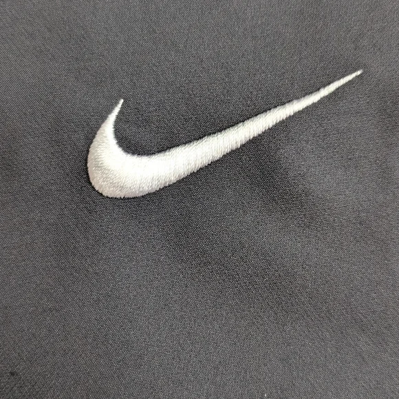 Nike Men's Gray Dri-FIT Jacket - Picture 4 of 4